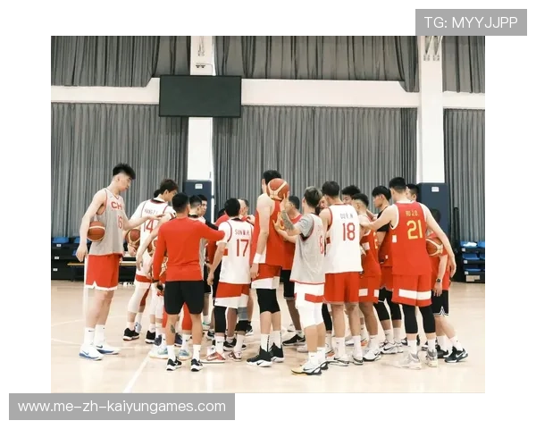 中国男篮的训练更加科学系统，中国男篮训练视频录像